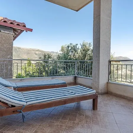 Maria Mountain View Apartamento