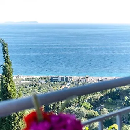Maria Mountain View Apartamento Himarë